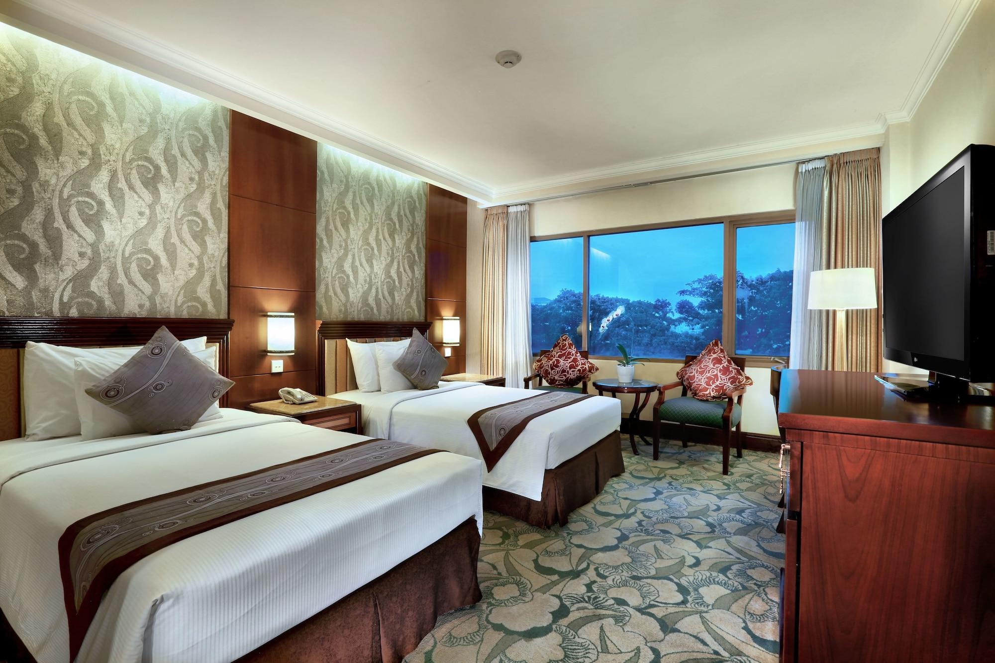 Aston Tropicana Hotel Bandung Dış mekan fotoğraf