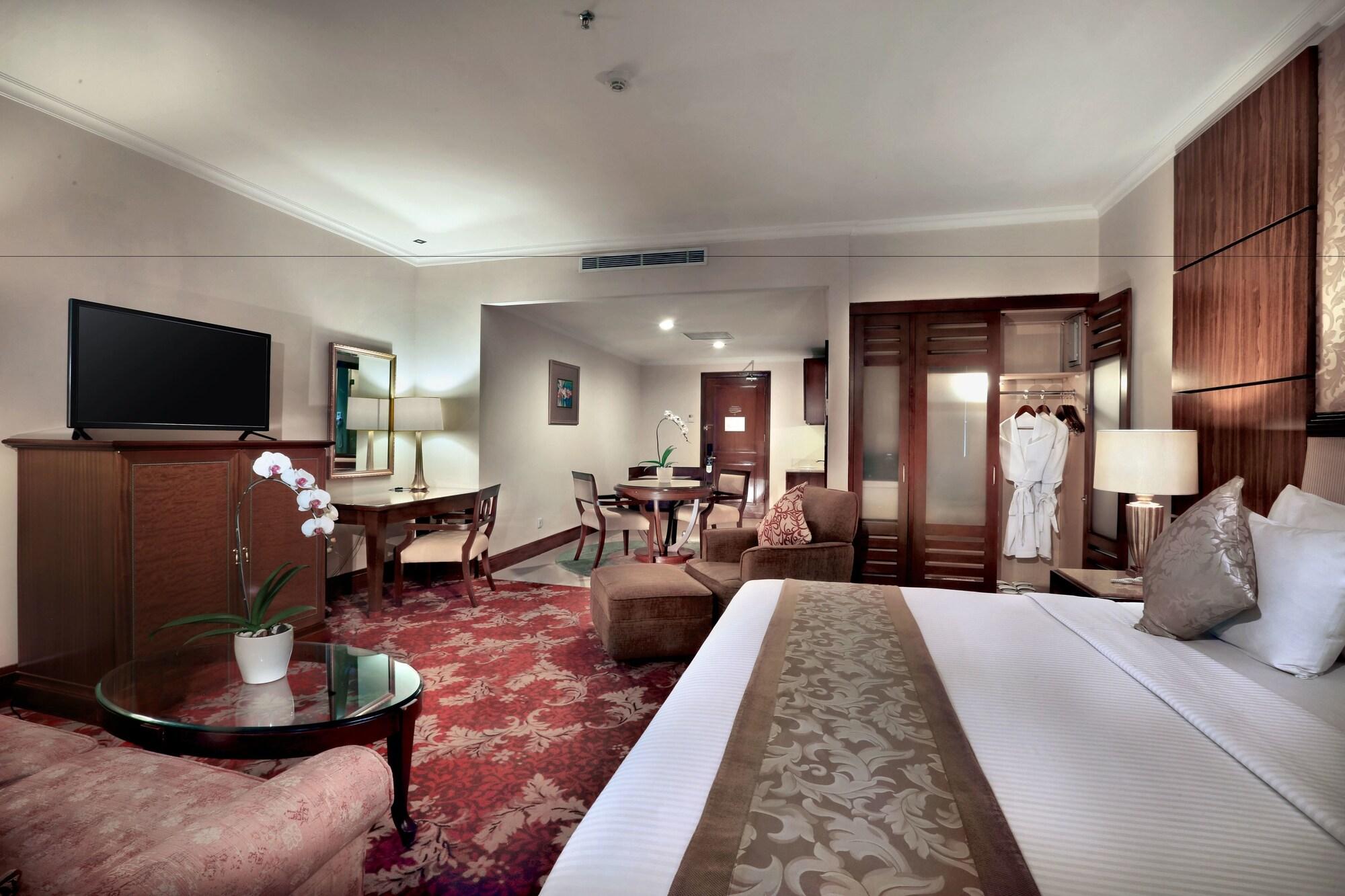 Aston Tropicana Hotel Bandung Dış mekan fotoğraf