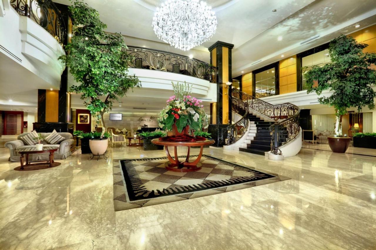 Aston Tropicana Hotel Bandung Dış mekan fotoğraf