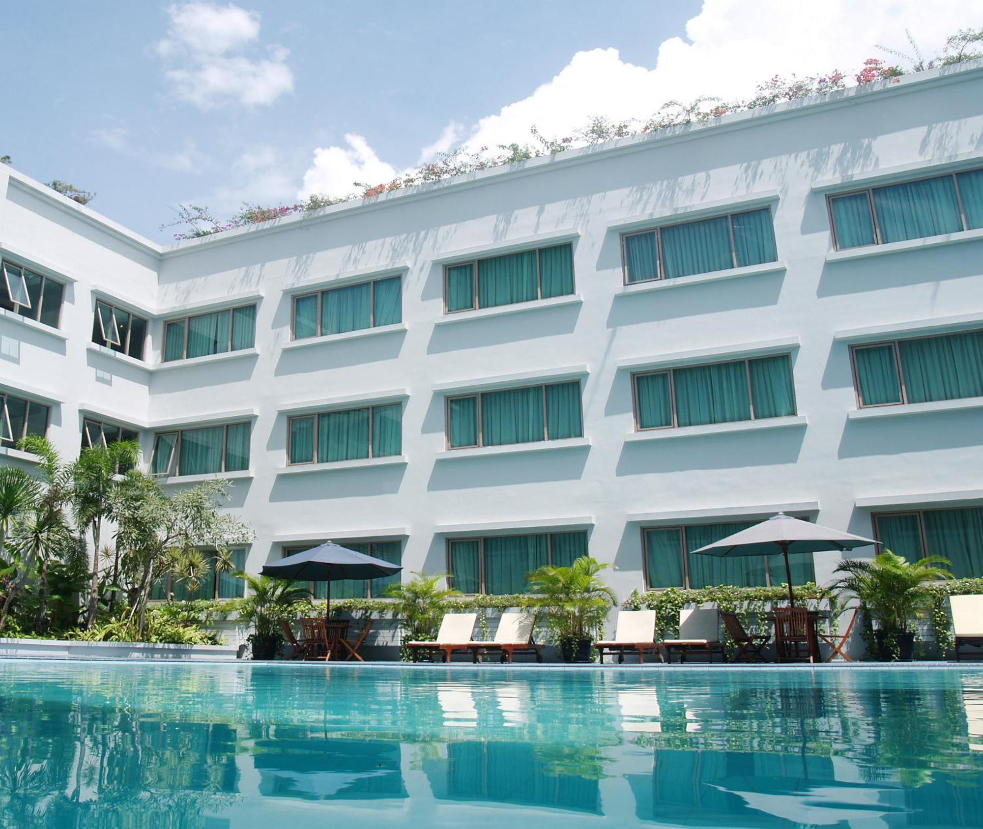 Aston Tropicana Hotel Bandung Dış mekan fotoğraf