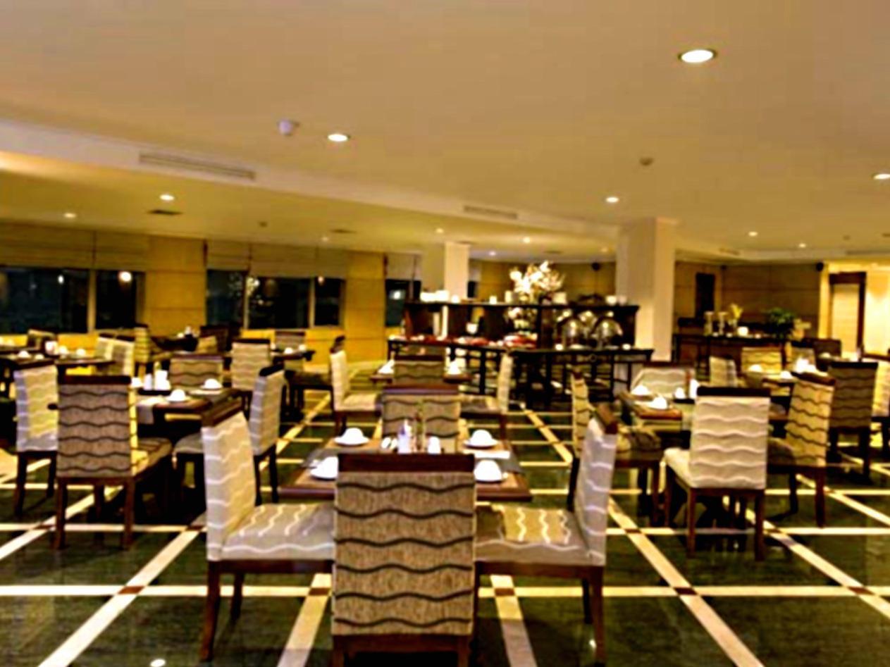 Aston Tropicana Hotel Bandung Dış mekan fotoğraf