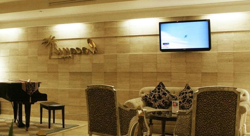 Aston Tropicana Hotel Bandung Dış mekan fotoğraf