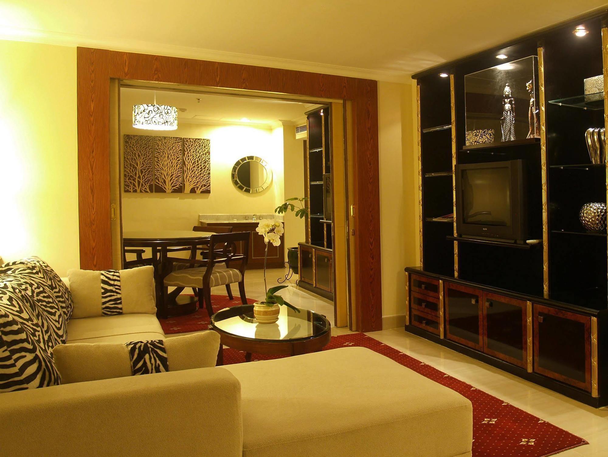 Aston Tropicana Hotel Bandung Dış mekan fotoğraf