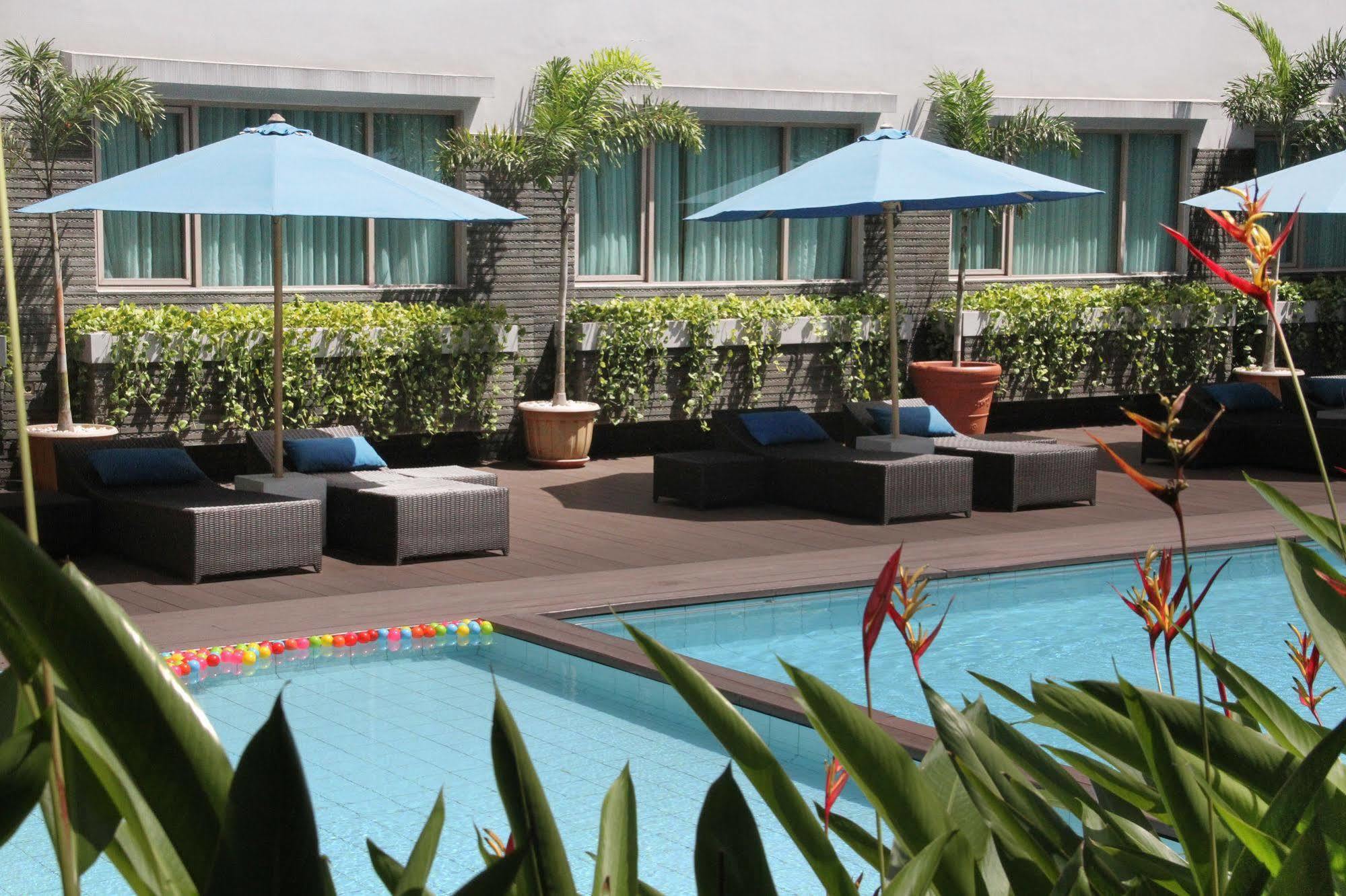 Aston Tropicana Hotel Bandung Dış mekan fotoğraf
